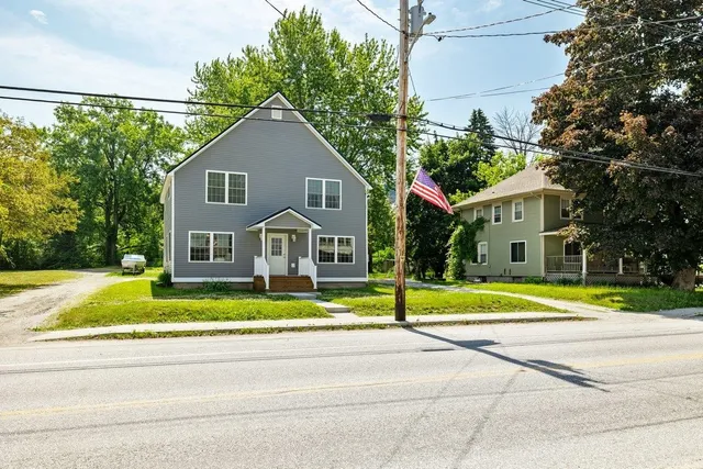$389,000 | 55 South Main Street, Alburgh, VT 05440