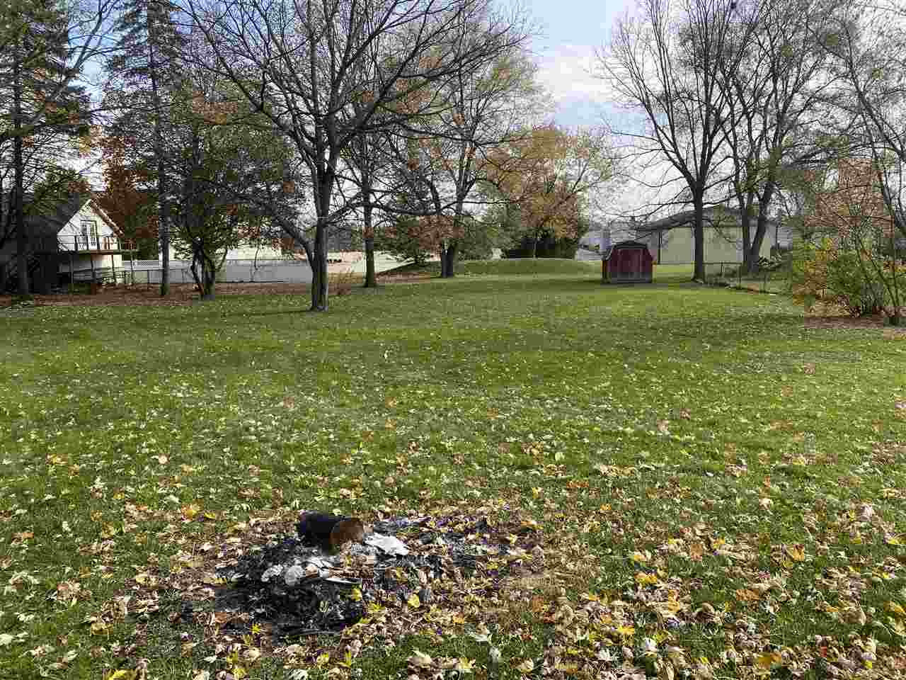 3477 Van Campen Road Flint, MI 48507 - Photo 4 of 31 50028401-3.JPG