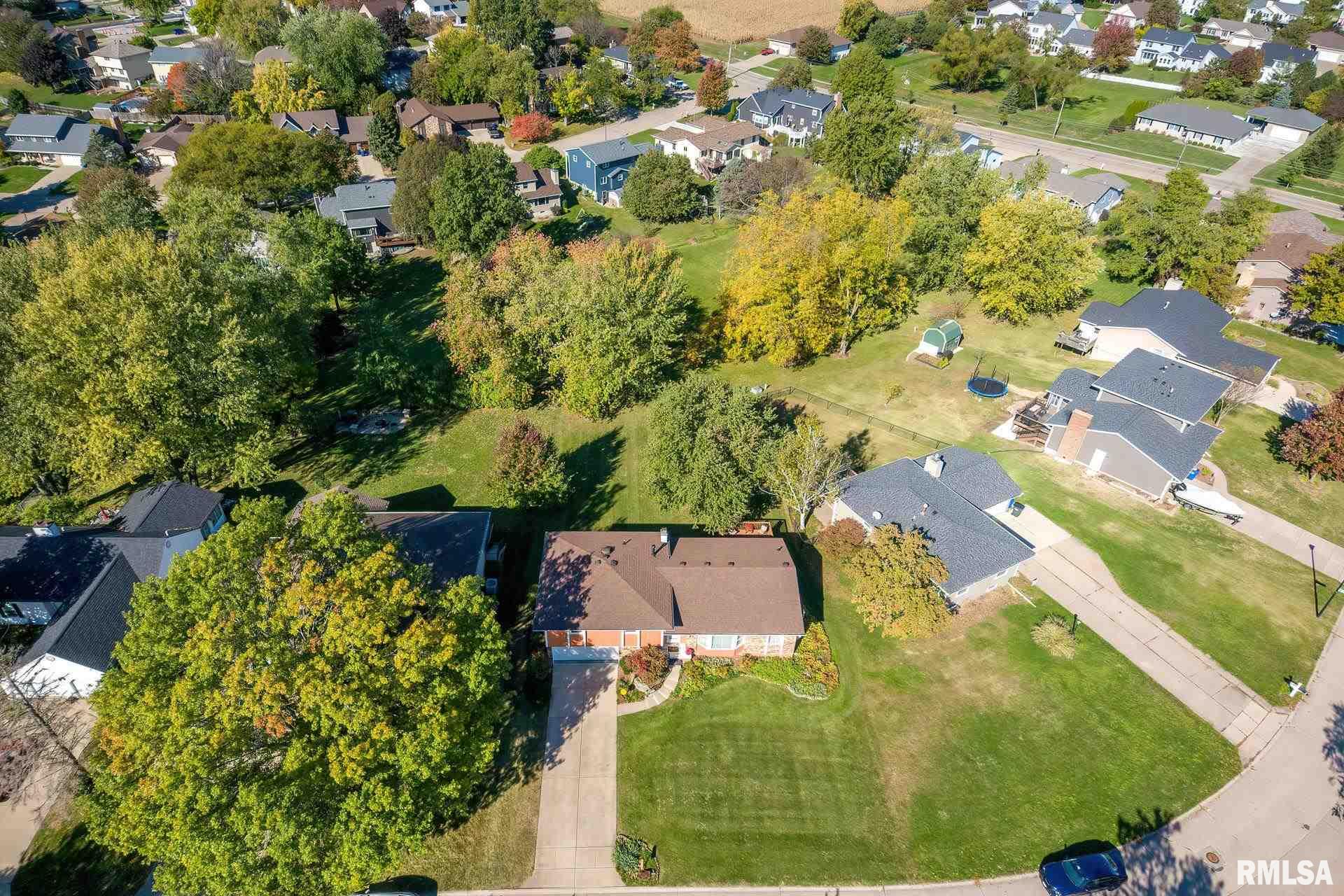 4452 Spring Street Davenport, IA 52807 - Photo 31 of 35 Gallery Image 31