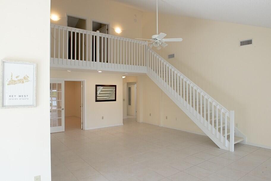 114 Beach Summit Court Jupiter, FL 33477 - Photo 27 of 32 a view of a hallway with entryway