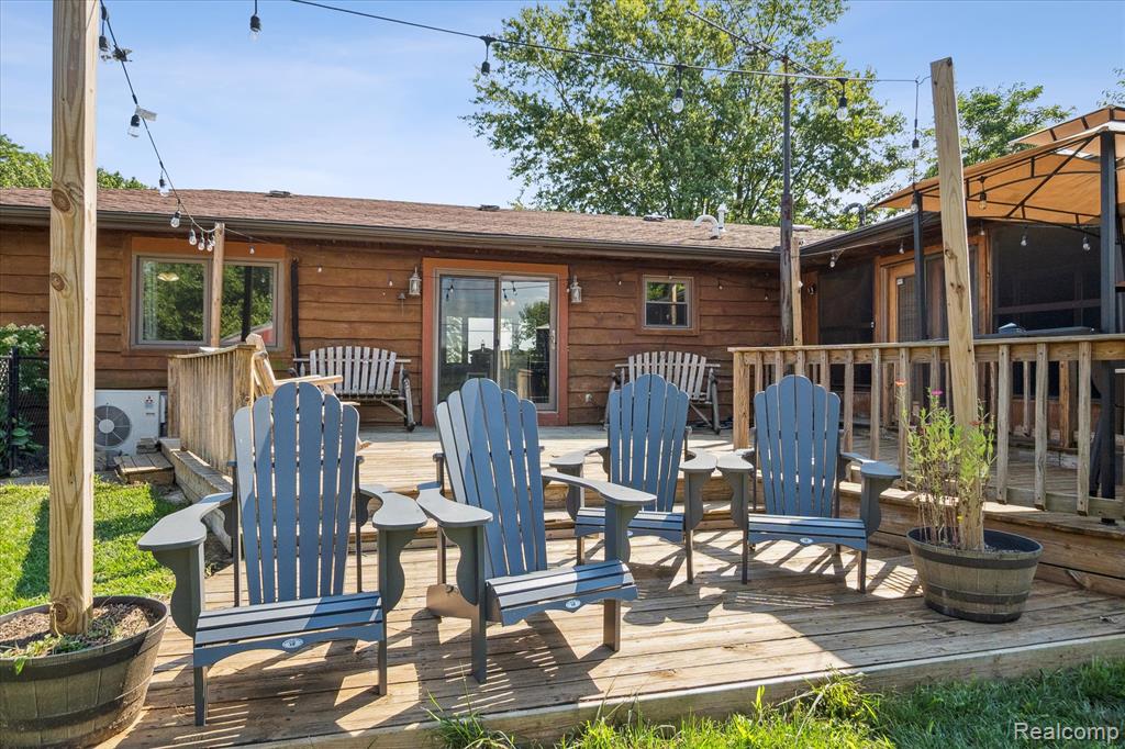 990 East Temperance Road Temperance, MI 48182 - Photo 40 of 65