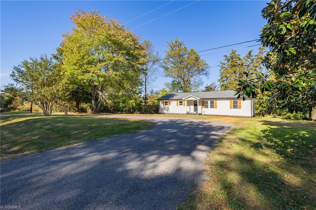 391 Cannon Road Ruffin, NC 27326 - Photo 3 of 32