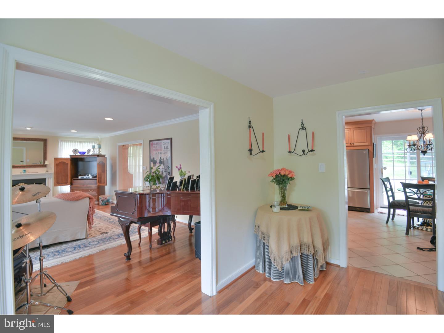 673 Mill Road Villanova, PA 19085 - Photo 3 of 25