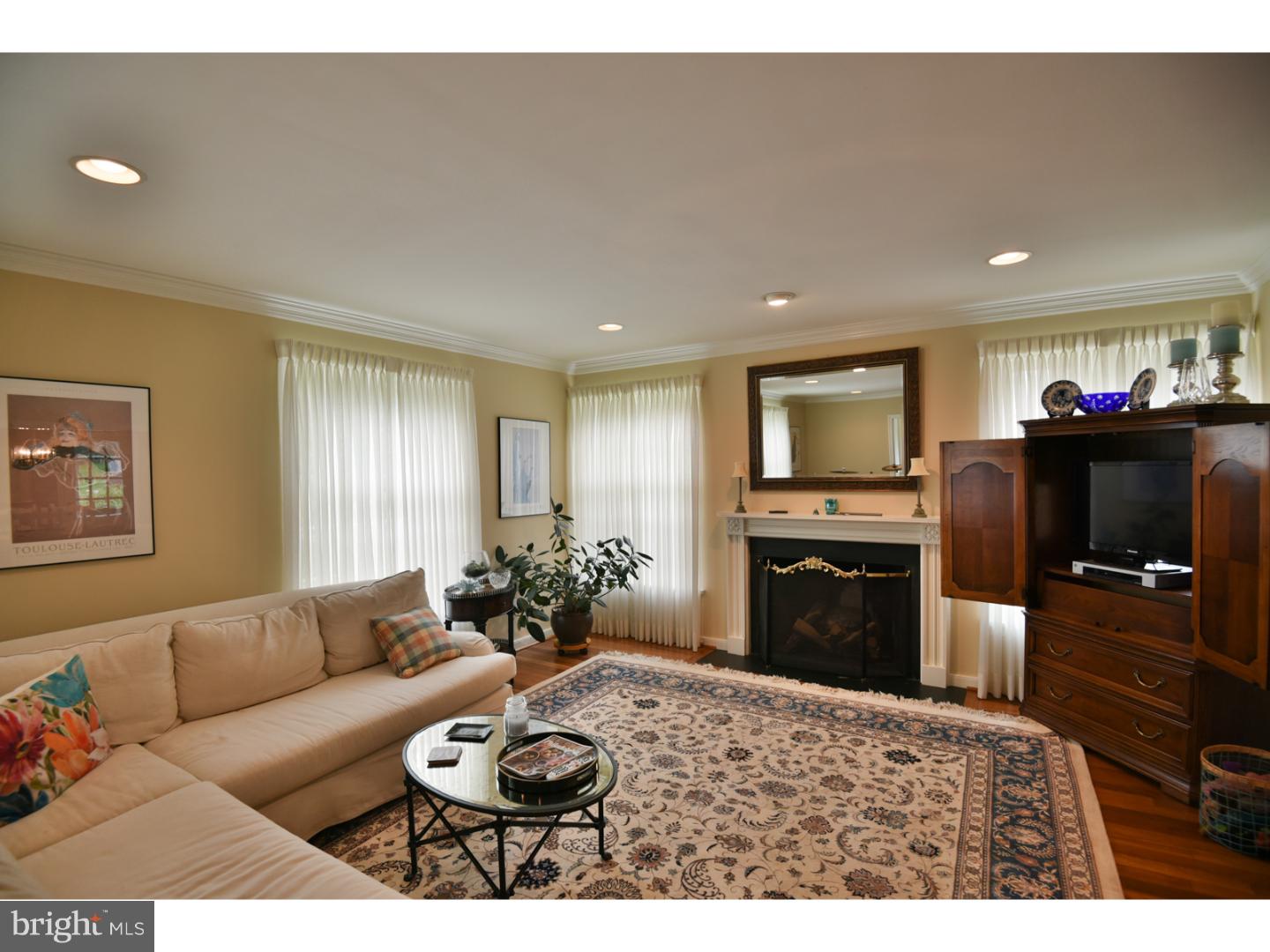 673 Mill Road Villanova, PA 19085 - Photo 4 of 25