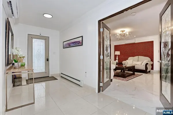 $999,000 | 294 Coolidge Avenue, Englewood, NJ 07631