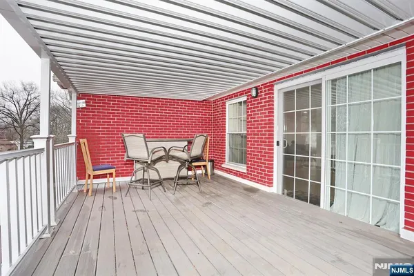 $999,000 | 294 Coolidge Avenue, Englewood, NJ 07631