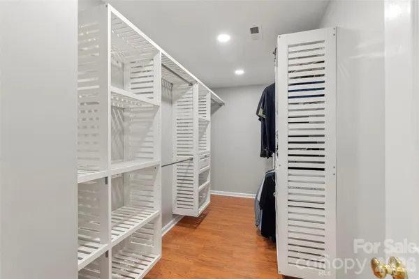 $549,900 | 7627 Annbick Lane, Charlotte, NC 28269