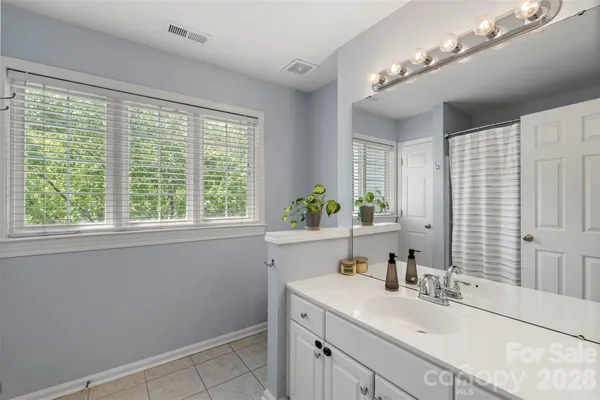 $549,900 | 7627 Annbick Lane, Charlotte, NC 28269