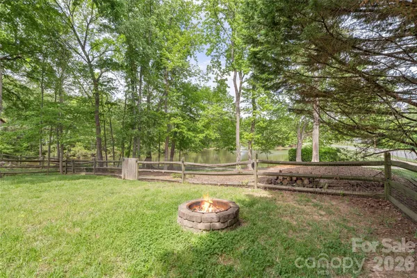 $549,900 | 7627 Annbick Lane, Charlotte, NC 28269