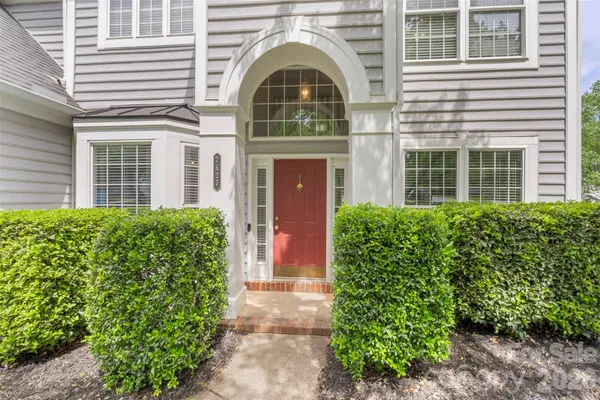 $549,900 | 7627 Annbick Lane, Charlotte, NC 28269