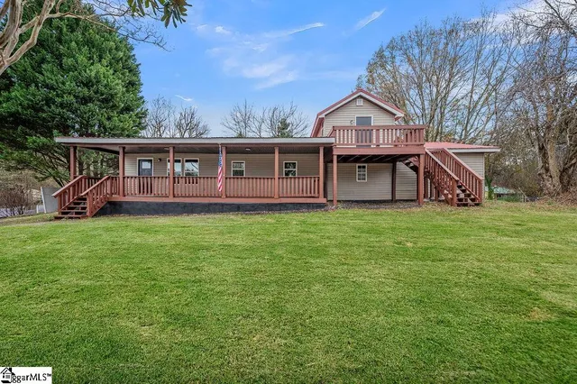 $299,000 | 135 Commercial Circle, Westminster, SC 29693