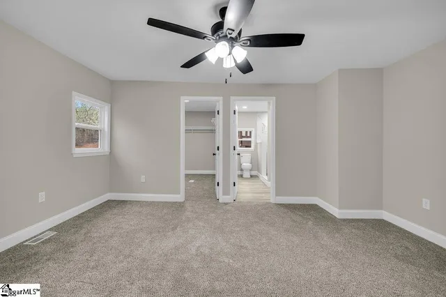 $299,000 | 135 Commercial Circle, Westminster, SC 29693