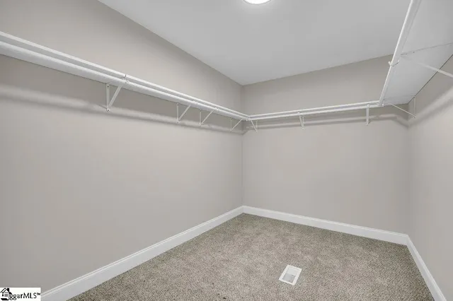 $299,000 | 135 Commercial Circle, Westminster, SC 29693