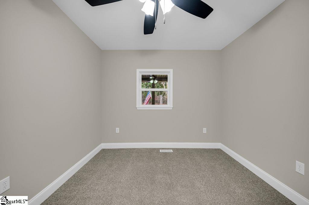 135 Commercial Circle Westminster, SC 29693 - Photo 23 of 35