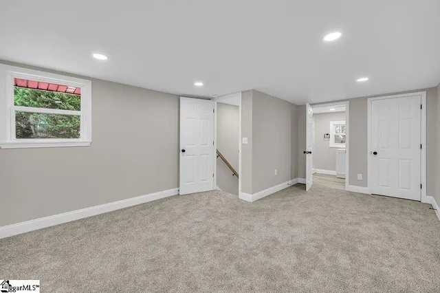 $299,000 | 135 Commercial Circle, Westminster, SC 29693