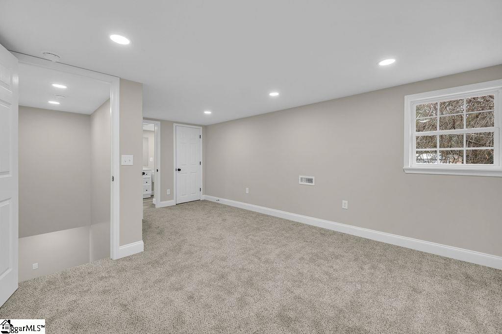 135 Commercial Circle Westminster, SC 29693 - Photo 27 of 35