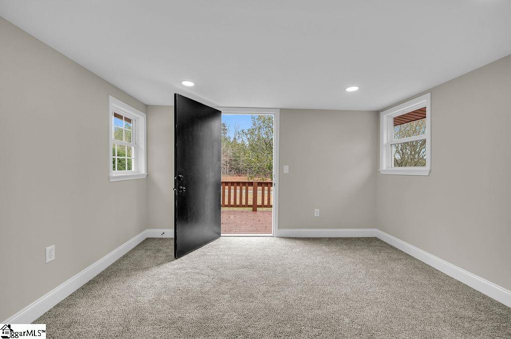 135 Commercial Circle Westminster, SC 29693 - Photo 30 of 35