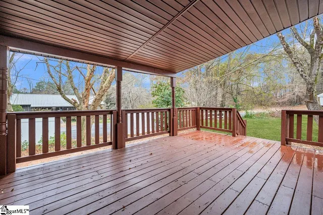 $299,000 | 135 Commercial Circle, Westminster, SC 29693