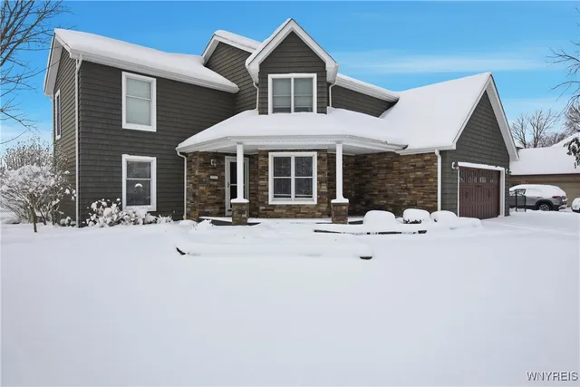 $579,000 | 720 Raymond Drive, Lewiston, NY 14092