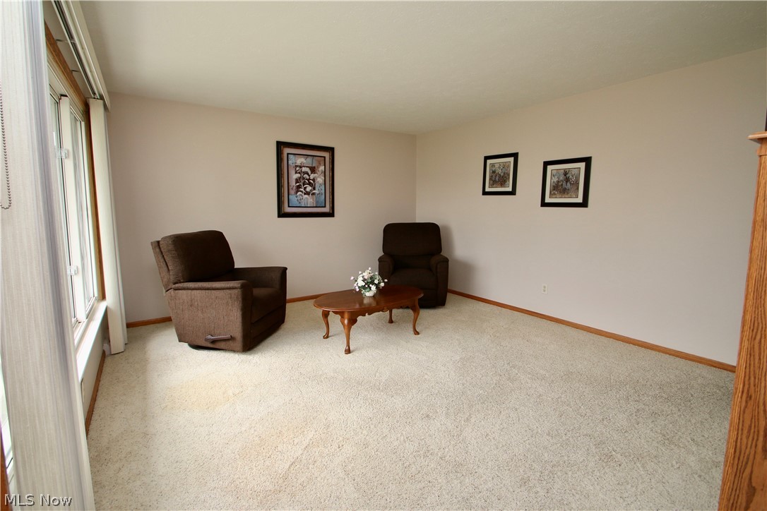 30331 Arnold Road Willowick, OH 44095 - Photo 14 of 34