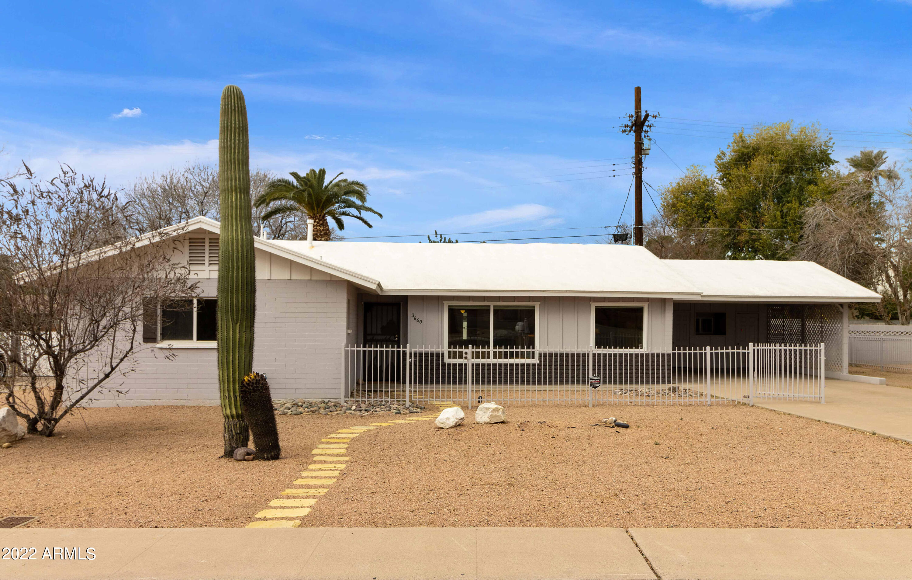3660 North 52nd Street Phoenix, AZ 85018 - Photo 2 of 37 Front 2