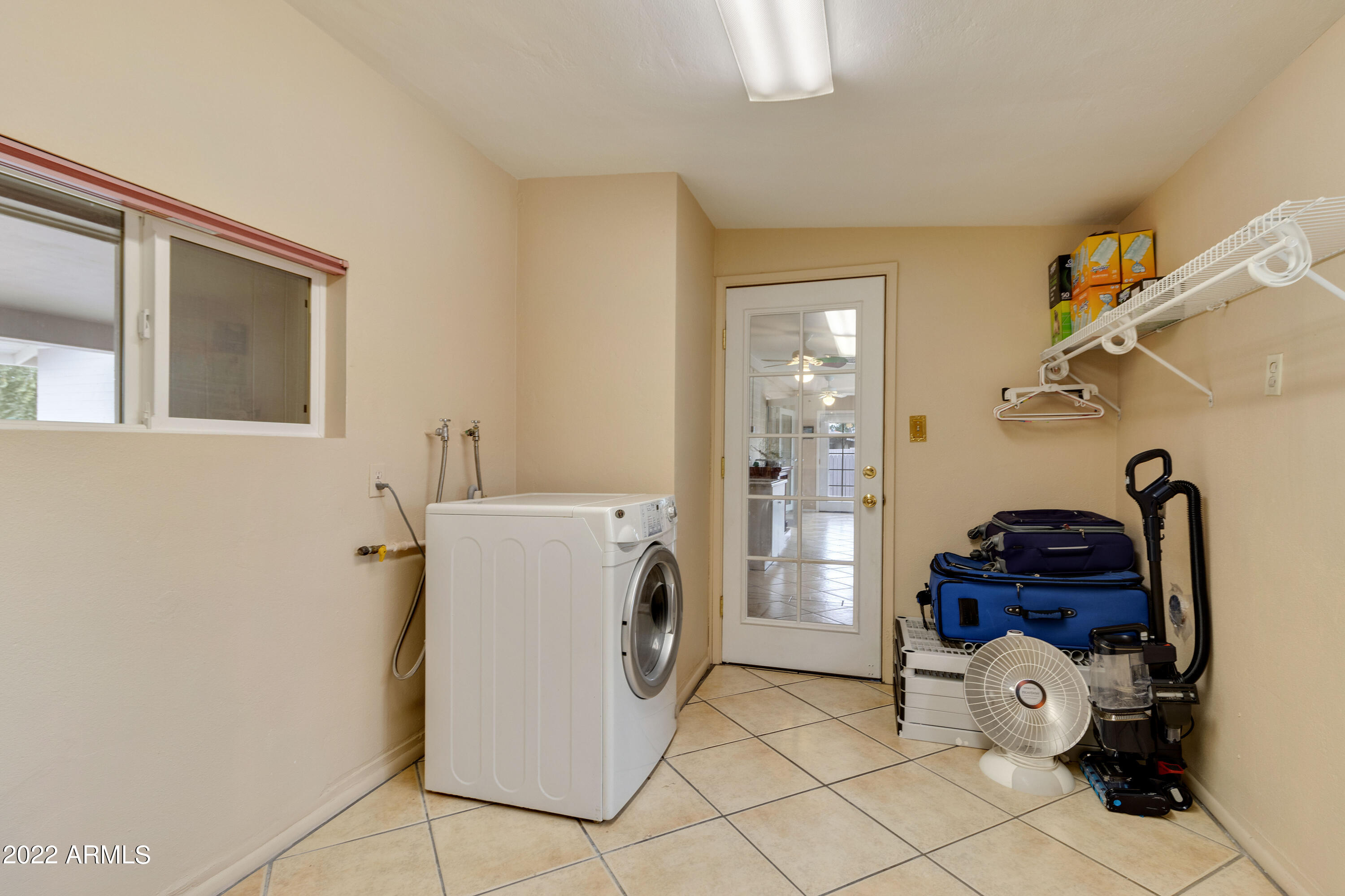 3660 North 52nd Street Phoenix, AZ 85018 - Photo 31 of 37 Laundry