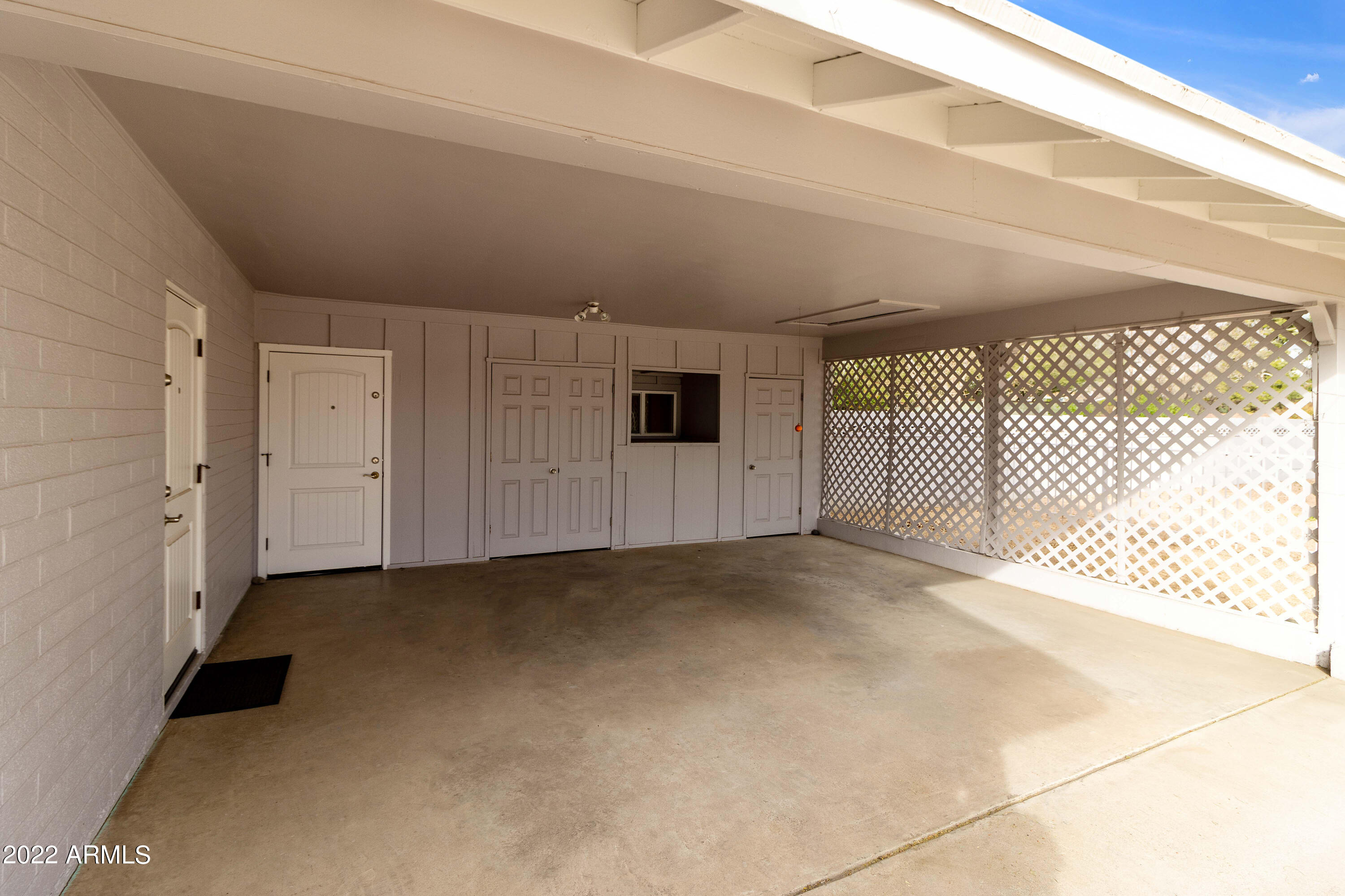3660 North 52nd Street Phoenix, AZ 85018 - Photo 4 of 37 Driveway