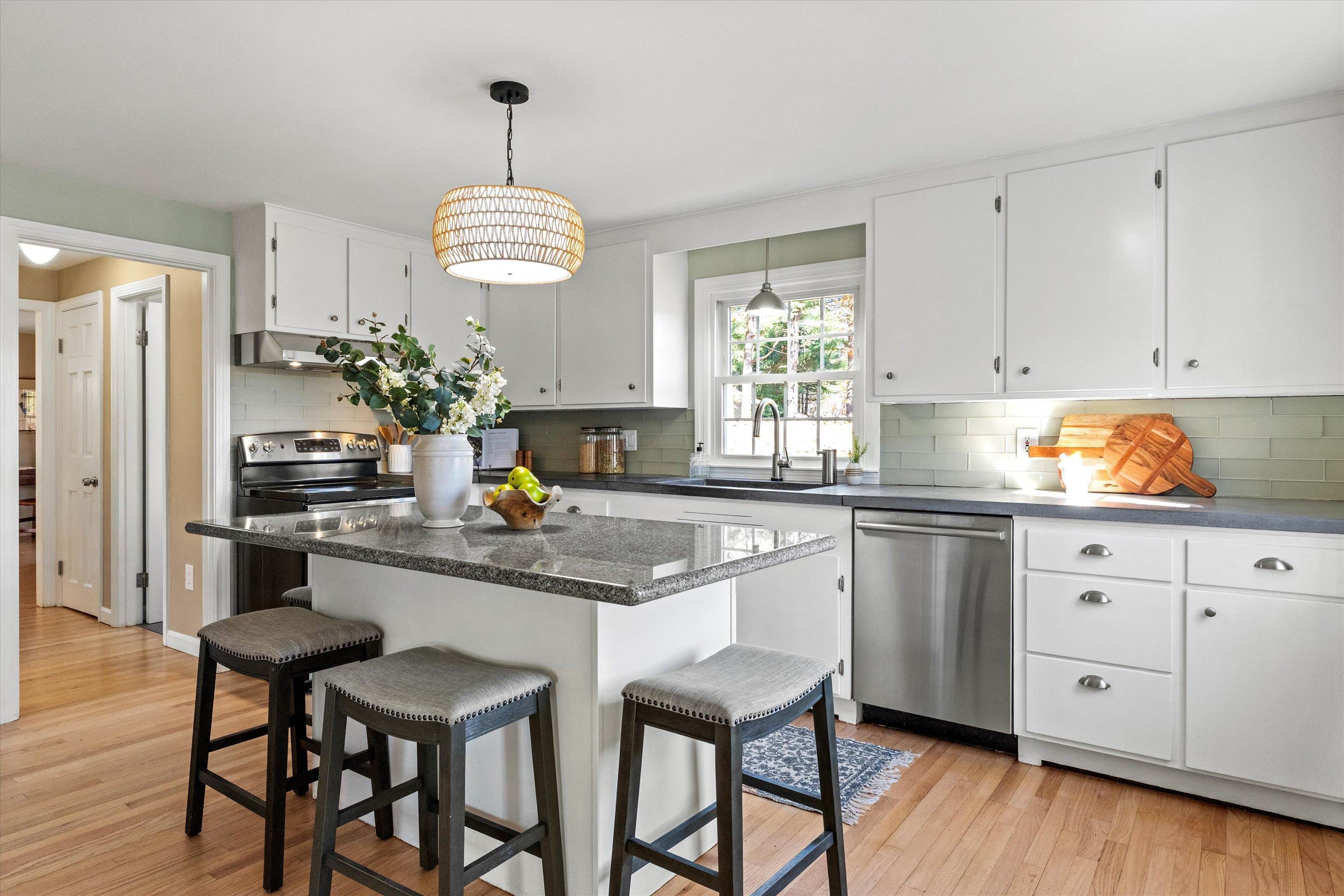 490 Page Road Bow, NH 03304 - Photo 14 of 45