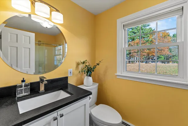 $760,000 | 490 Page Road, Bow, NH 03304