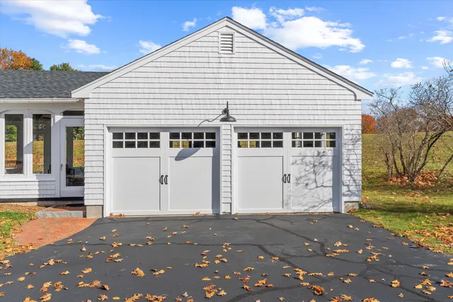 $760,000 | 490 Page Road, Bow, NH 03304