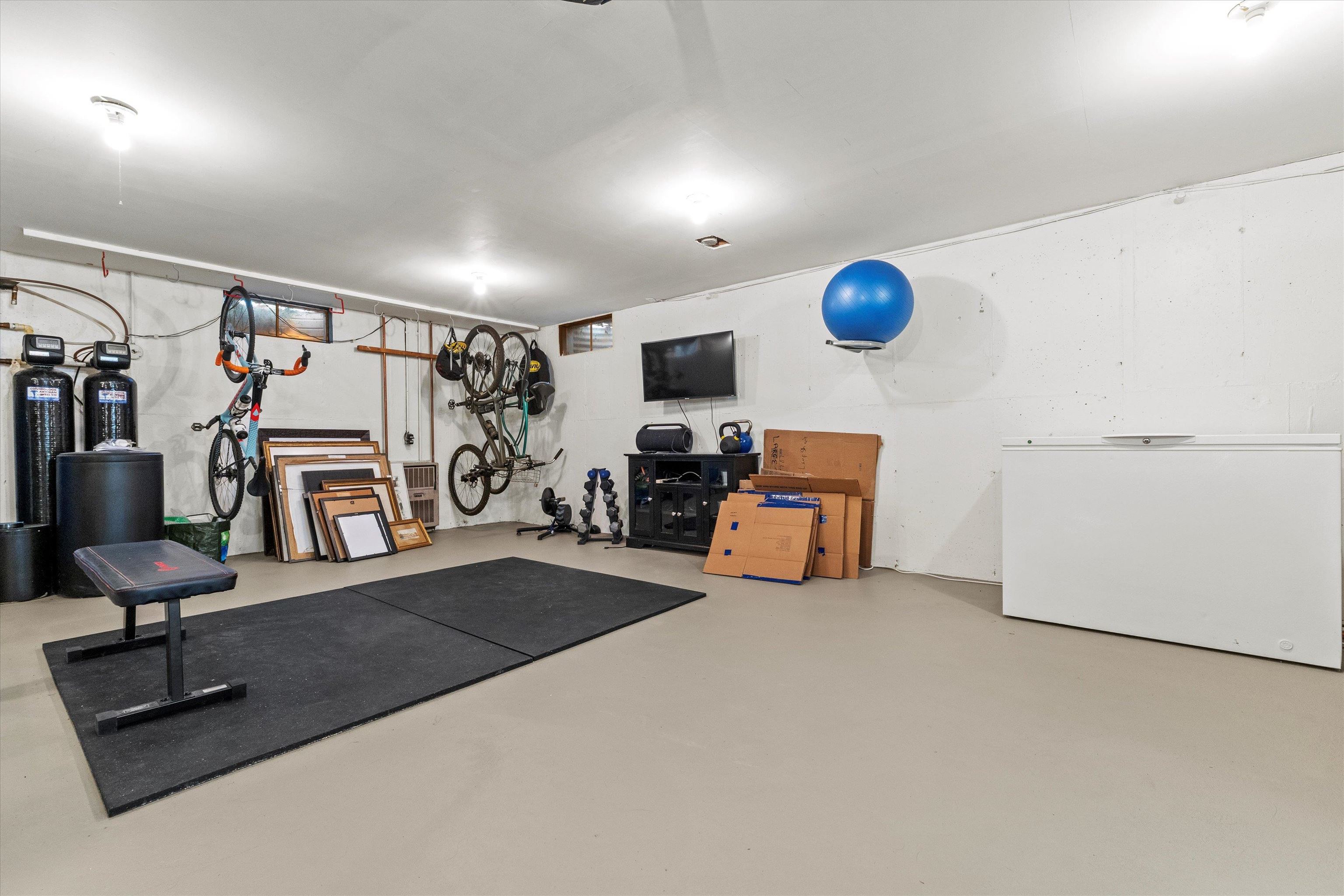 490 Page Road Bow, NH 03304 - Photo 31 of 45