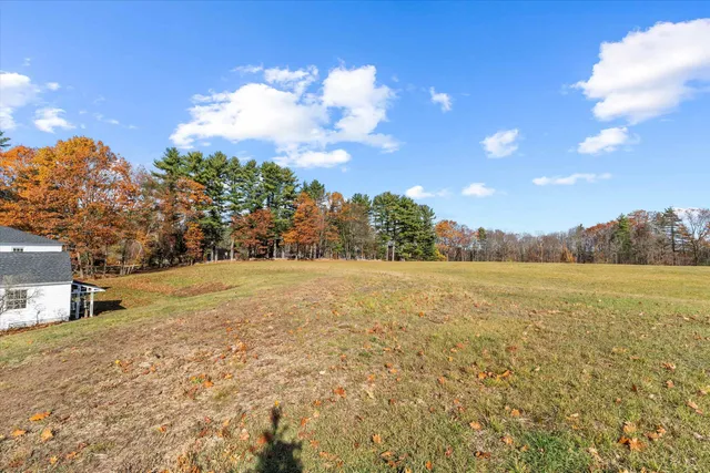 $760,000 | 490 Page Road, Bow, NH 03304