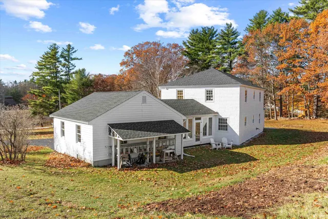$760,000 | 490 Page Road, Bow, NH 03304