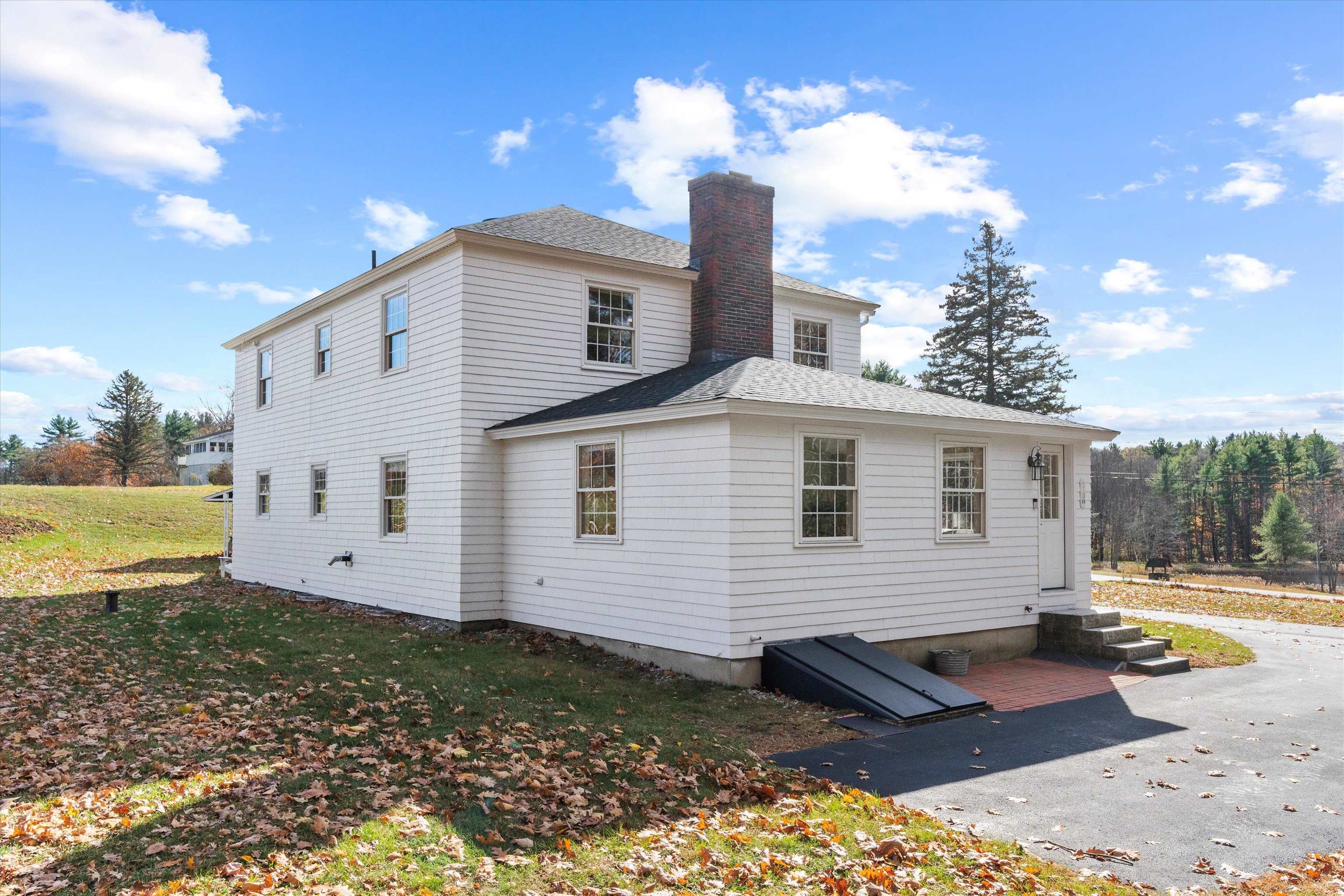 490 Page Road Bow, NH 03304 - Photo 36 of 45