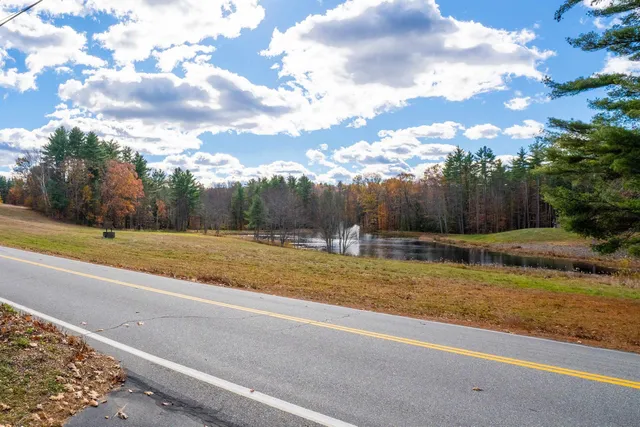 $760,000 | 490 Page Road, Bow, NH 03304