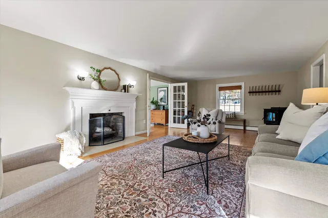 $760,000 | 490 Page Road, Bow, NH 03304