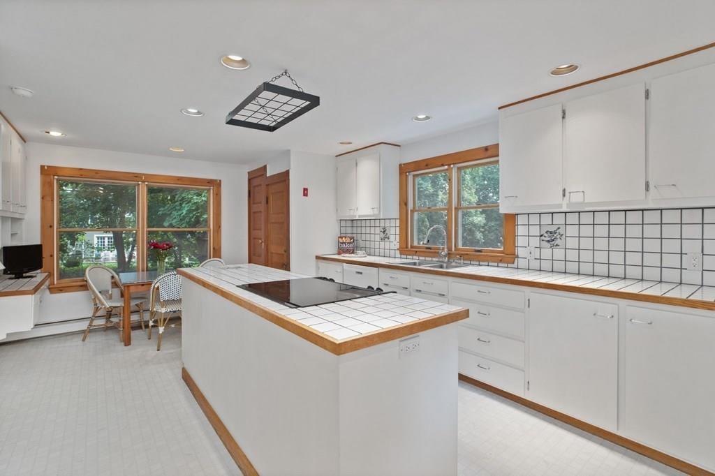 674 Webster Street Hanover, MA 02339 - Photo 11 of 35 Gallery Image 11