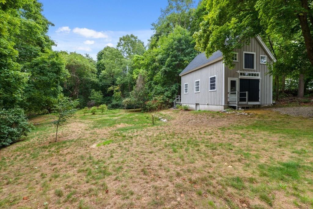 674 Webster Street Hanover, MA 02339 - Photo 4 of 35 Gallery Image 4
