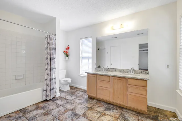 $2,150 | 10211 Windstone Creek, San Antonio, TX 78254