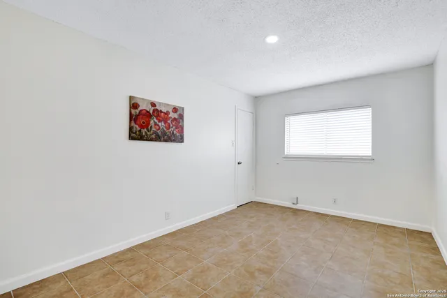 $2,150 | 10211 Windstone Creek, San Antonio, TX 78254