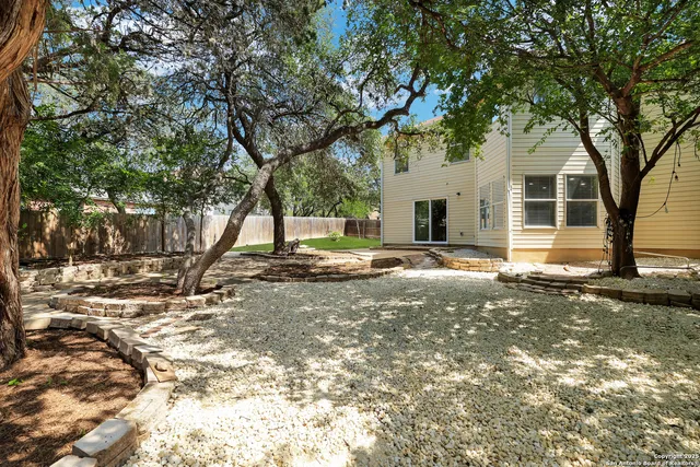 $2,150 | 10211 Windstone Creek, San Antonio, TX 78254