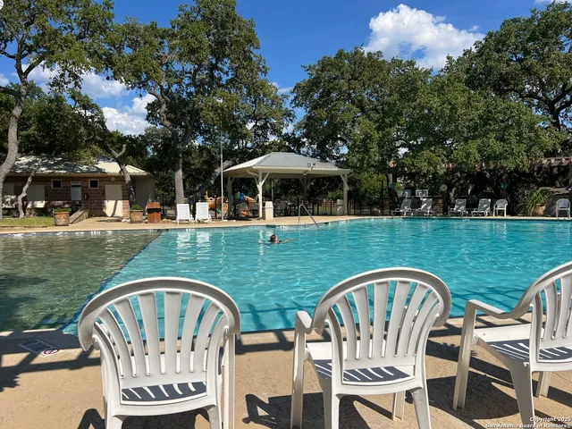 $2,150 | 10211 Windstone Creek, San Antonio, TX 78254