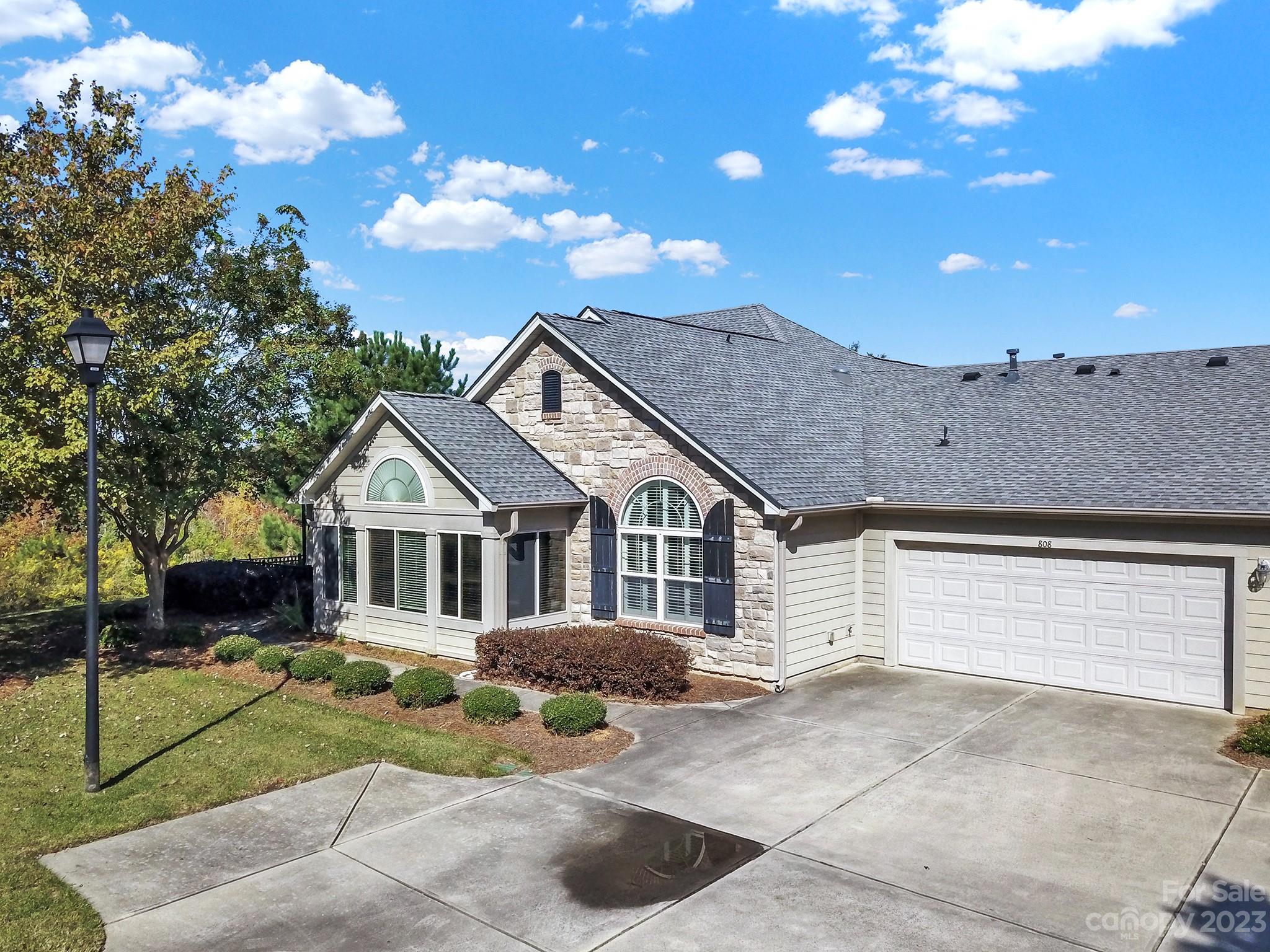 808 Ledgestone Court Tega Cay, SC 29708 - Photo 2 of 30 Gallery Image 2
