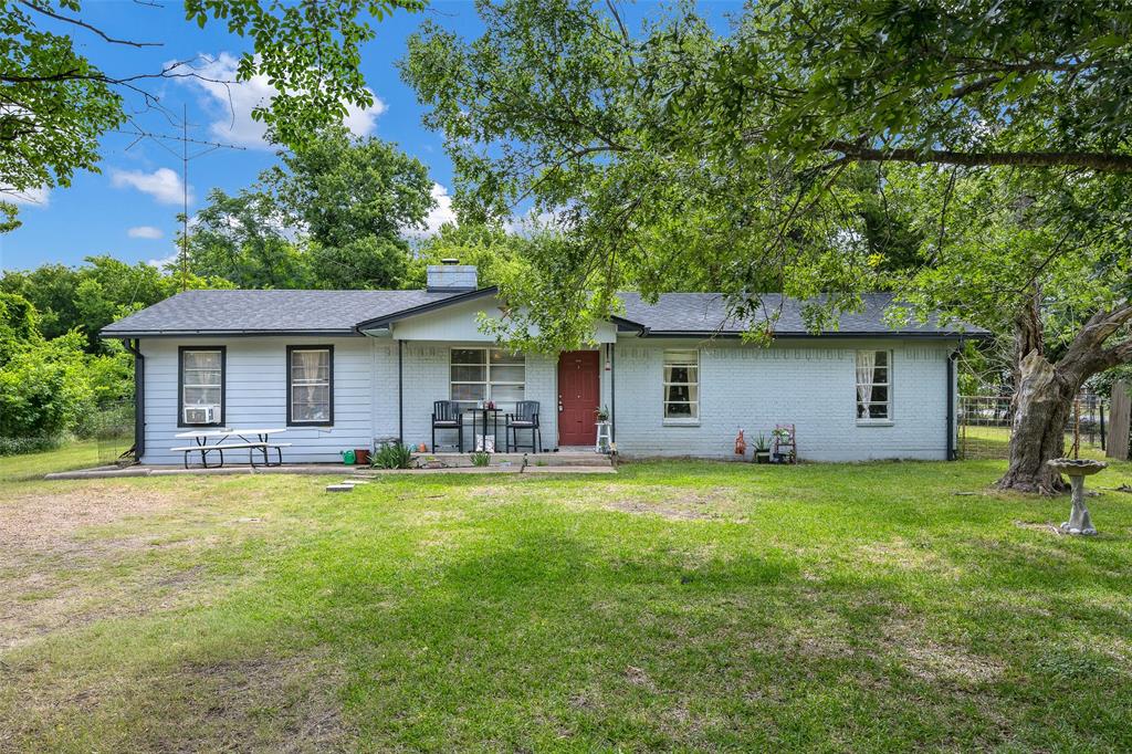 101 Smackover Kemp, TX 75143 - Photo 2 of 20