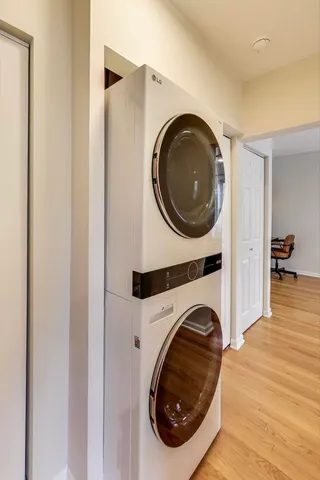 $1,930 | 600 North La Grange Road, Unit A2, La Grange Park, IL 60526