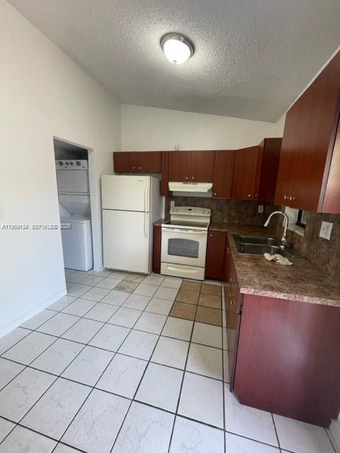 28017 Southwest 139th Court Homestead, FL 33033 - Photo 11 of 18