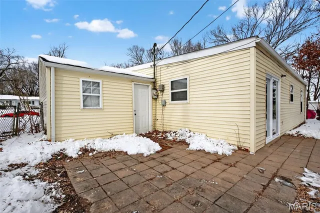 $225,000 | 12 Foster Lane, Wentzville, MO 63385