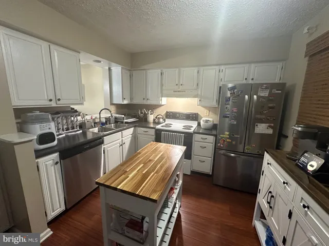 $2,500 | 410 Fleece Flower Drive, Gaithersburg, MD 20878