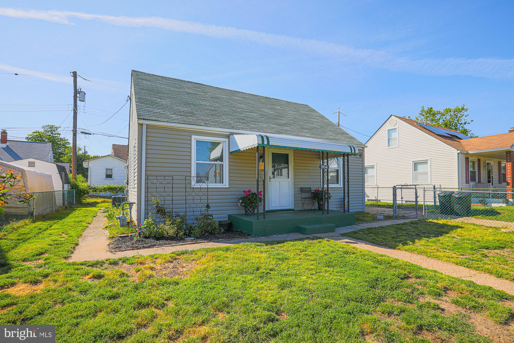 1904 Madison Road Baltimore, MD 21222 - Photo 2 of 22