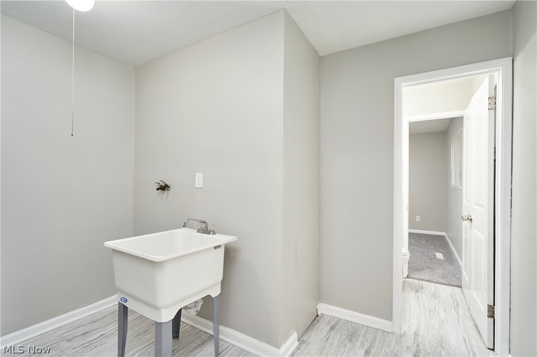 6255 Randolph Road Bedford, OH 44146 - Photo 13 of 17
